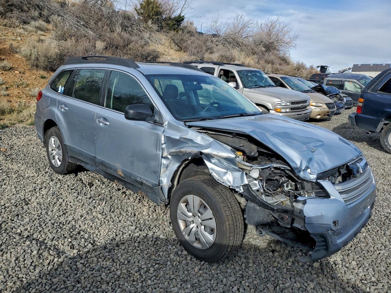 2013 SUBARU Outback