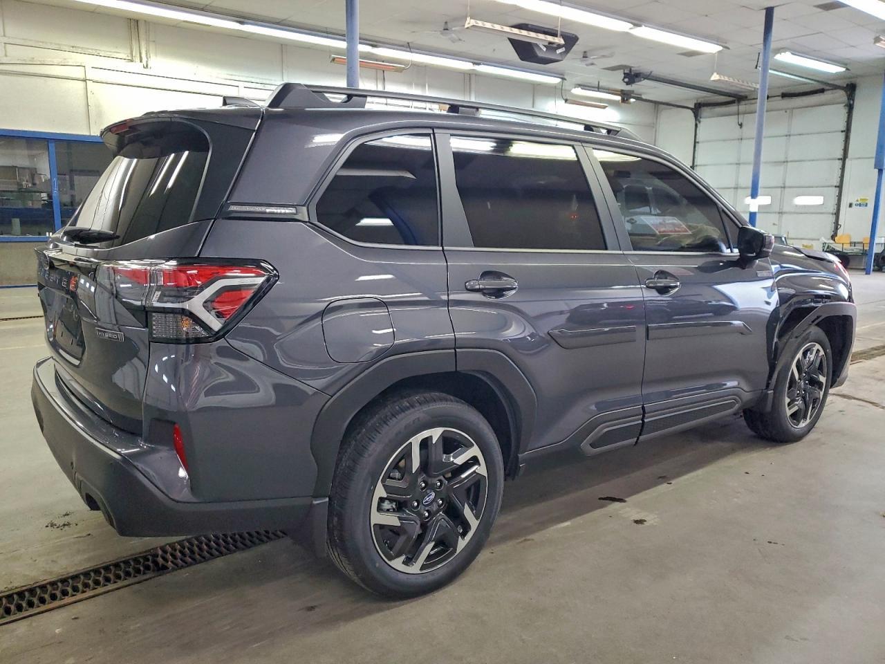 2025 SUBARU FORESTER