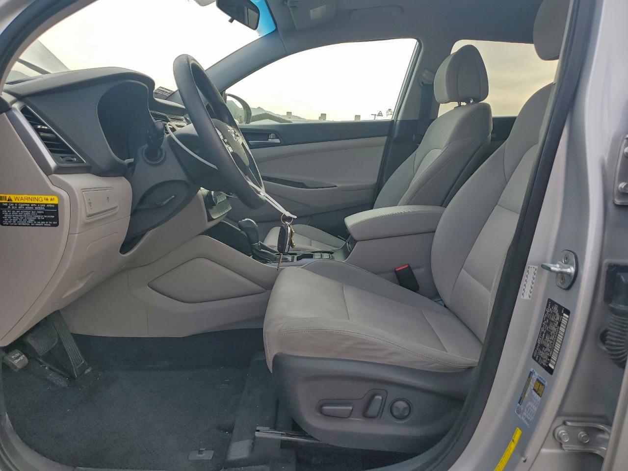 2017 HYUNDAI TUCSON