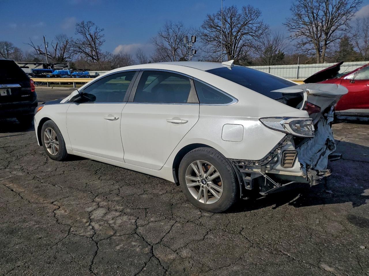 2016 HYUNDAI SONATA