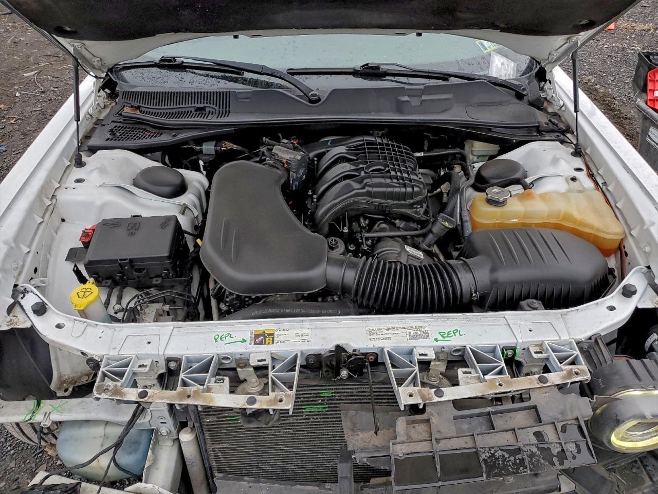 2015 DODGE Challenger
