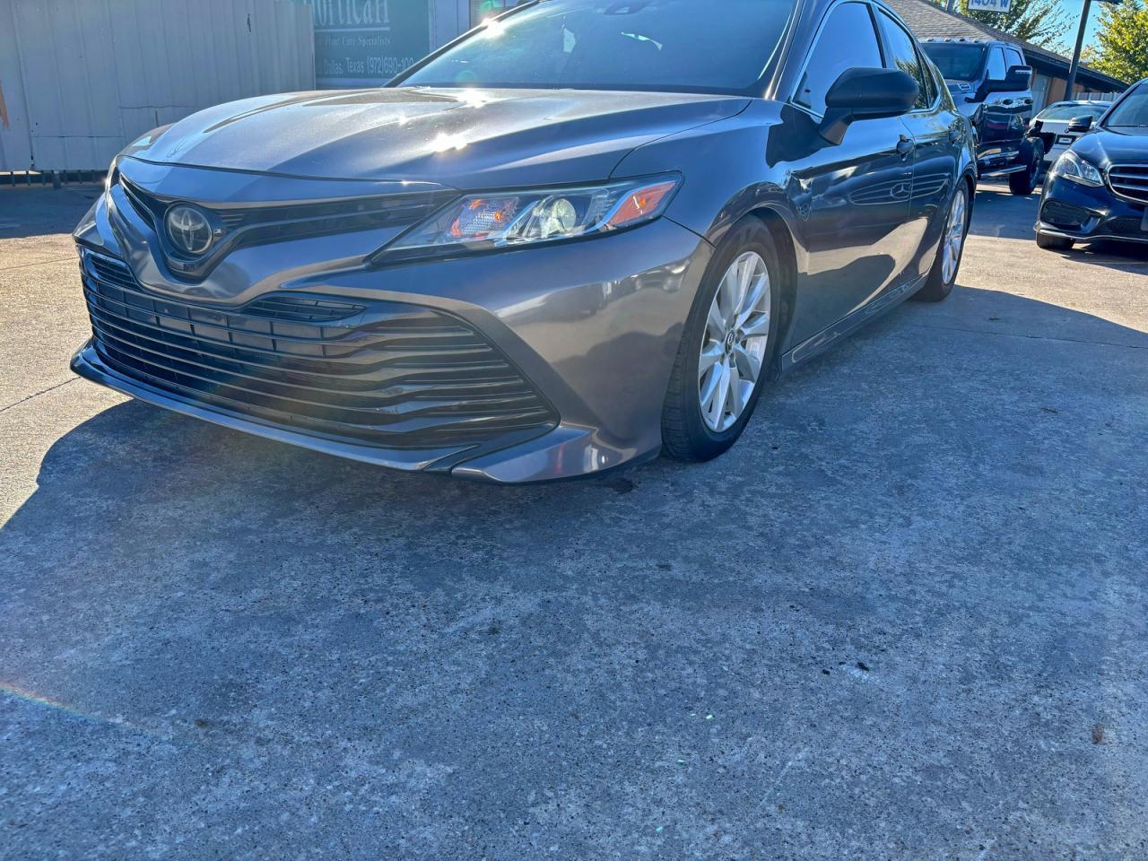 2019 TOYOTA CAMRY