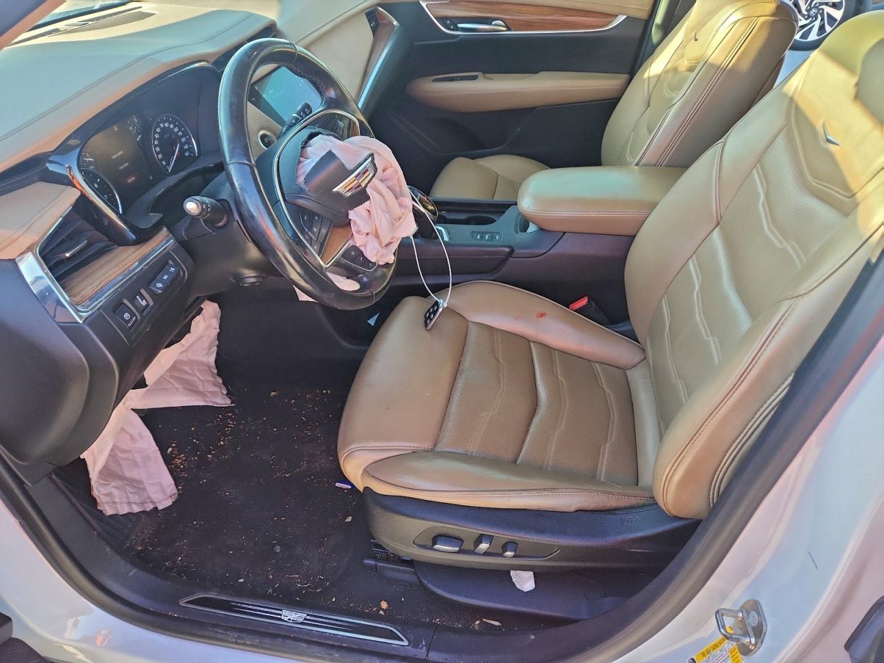 2018 CADILLAC XT5