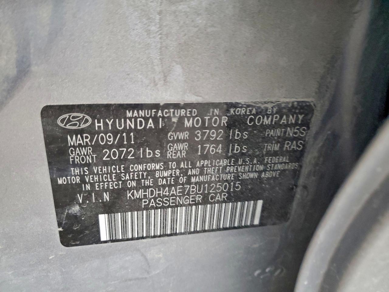 2011 HYUNDAI ELANTRA