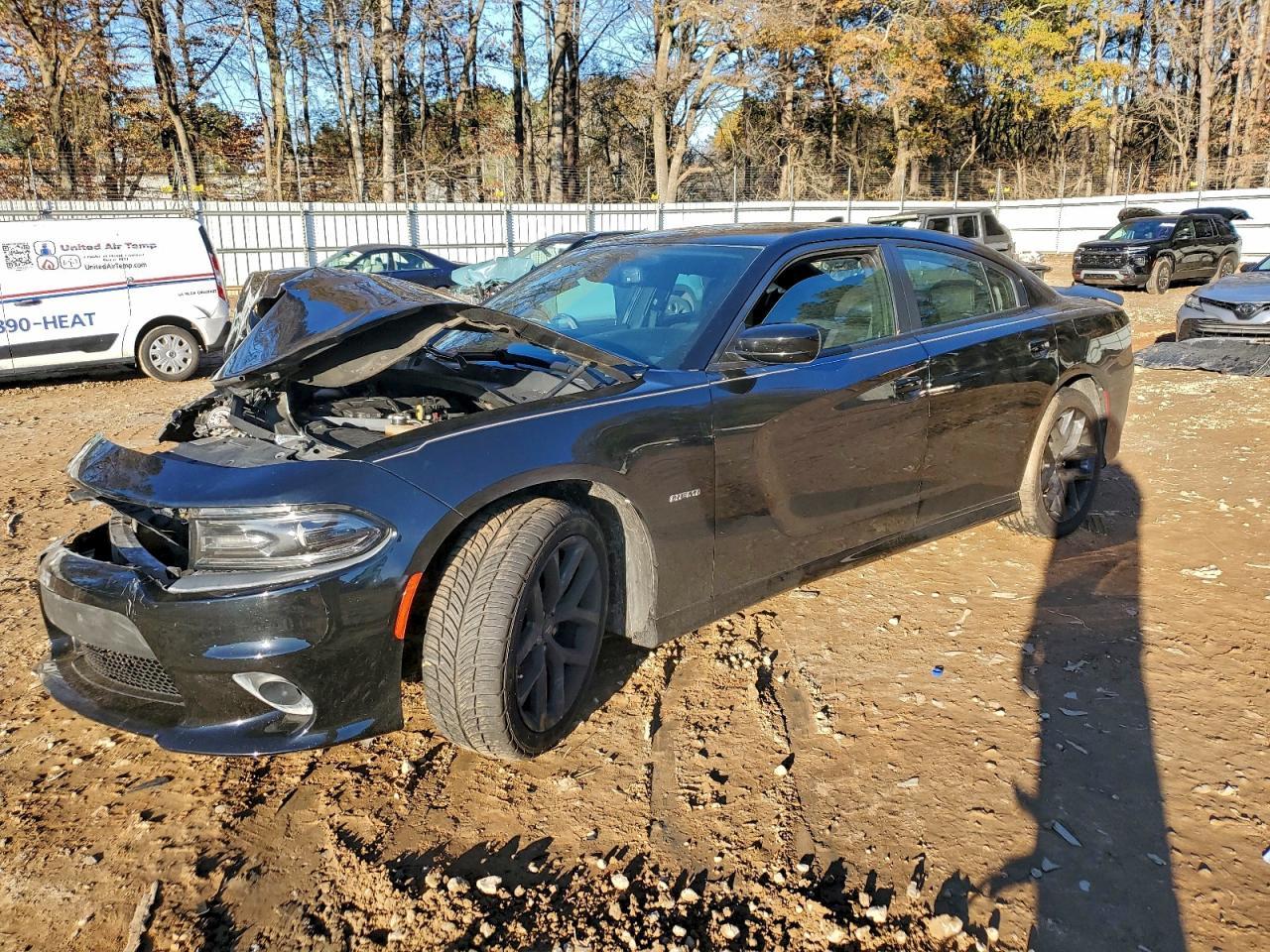 2019 DODGE CHARGER