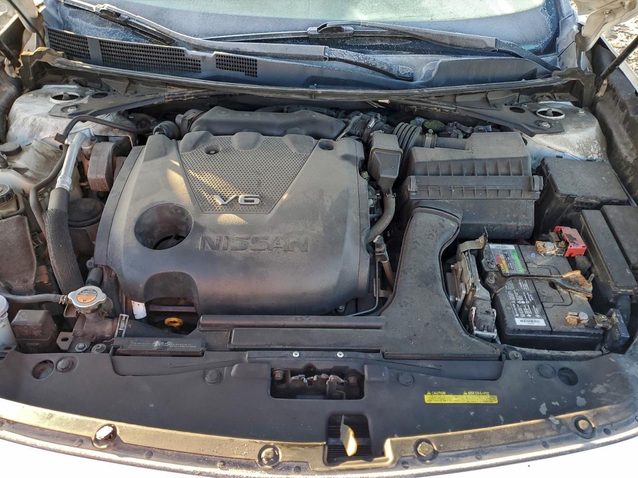 2016 NISSAN Maxima