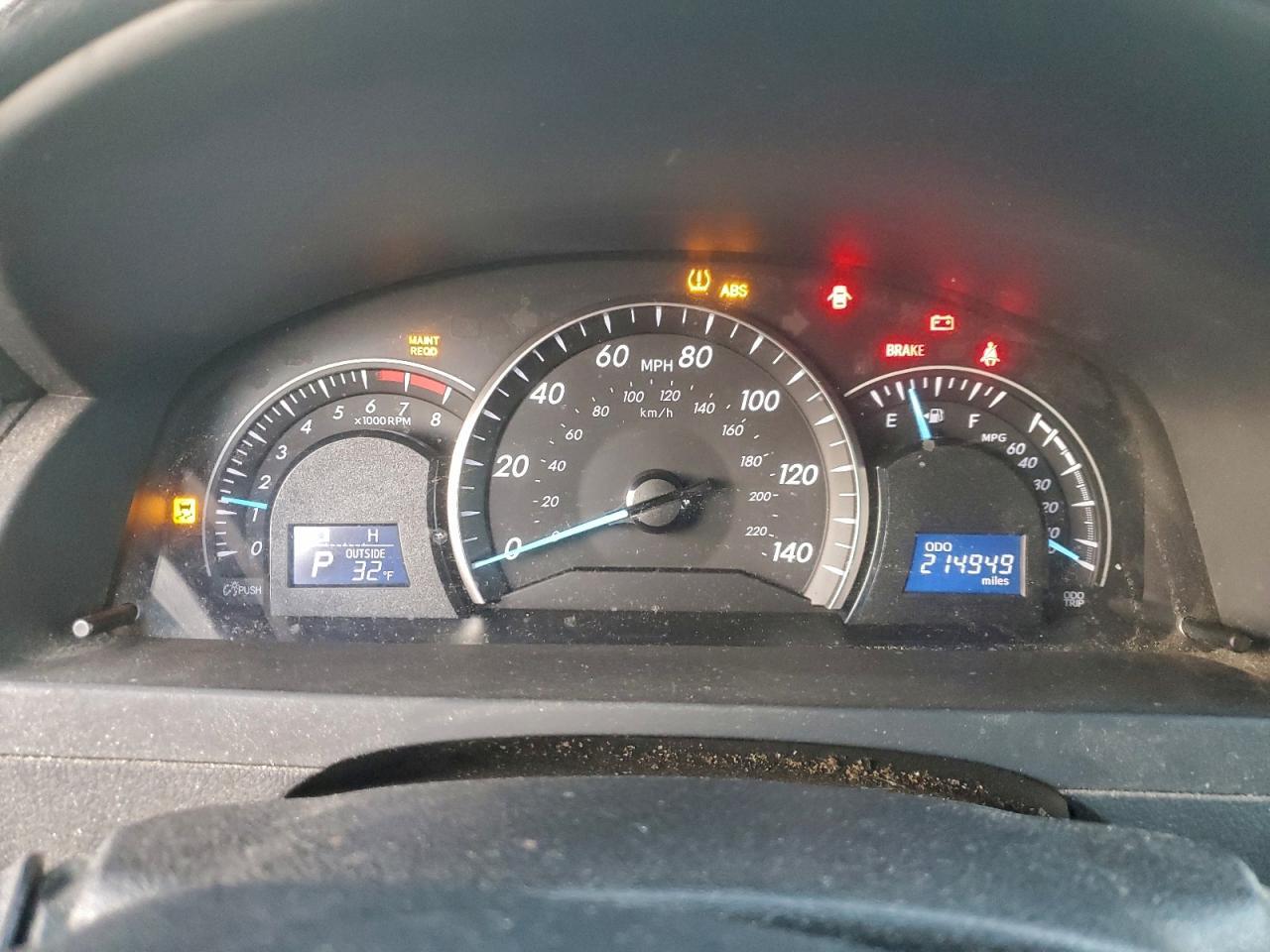 2012 TOYOTA CAMRY