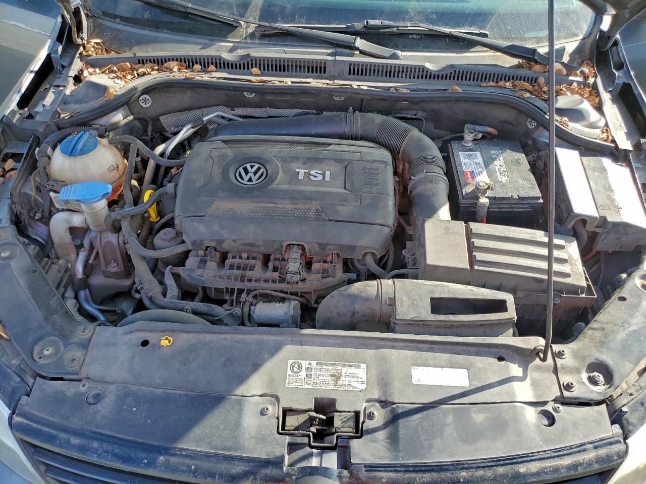 2014 VOLKSWAGEN JETTA