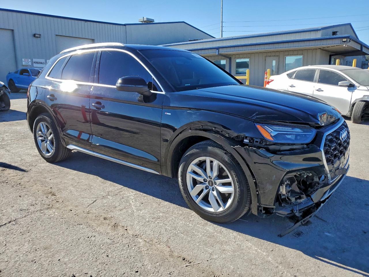 2023 AUDI Q5