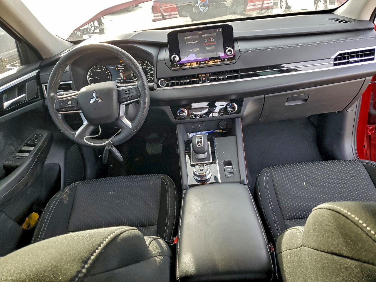 2022 MITSUBISHI outlander