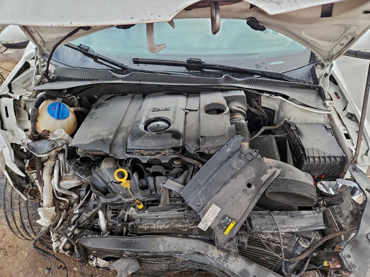 2014 VOLKSWAGEN GOLF