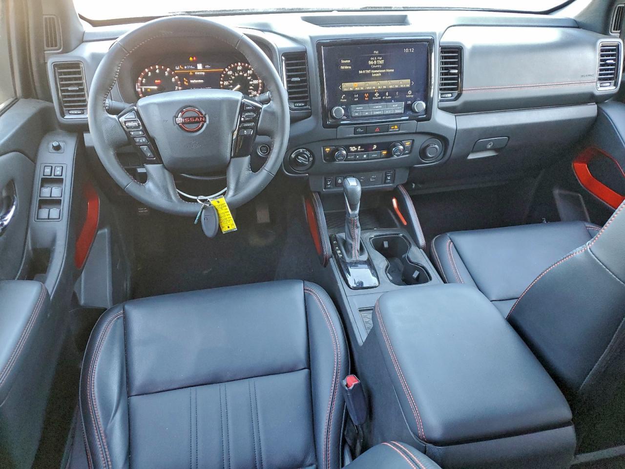 2024 NISSAN Frontier