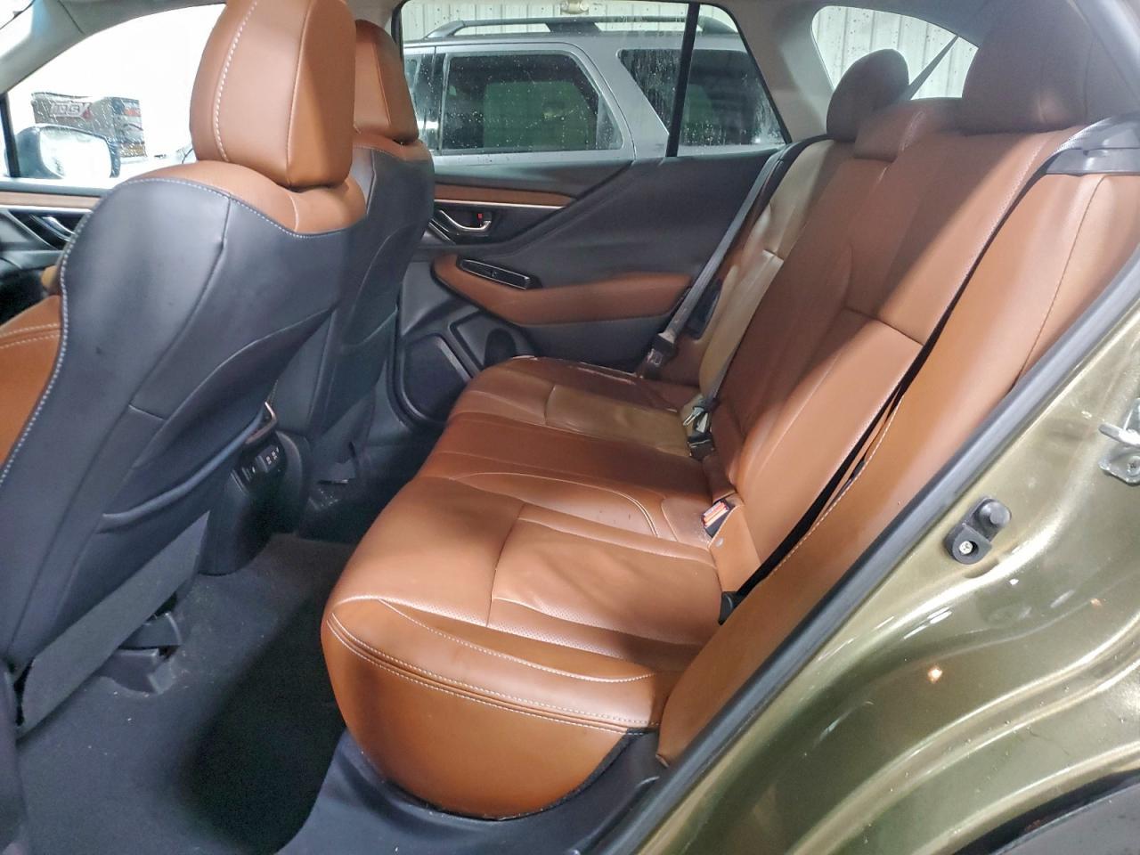 2020 SUBARU Outback