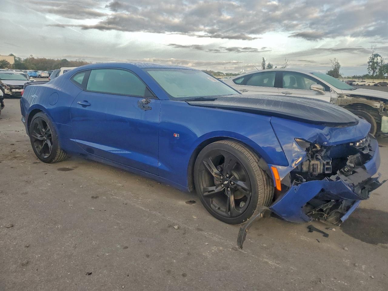 2019 CHEVROLET Camaro
