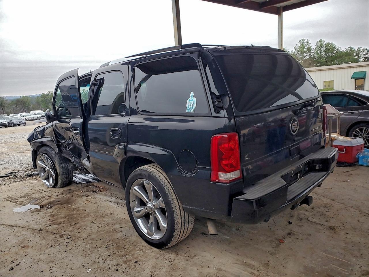 2002 CADILLAC ESCALADE