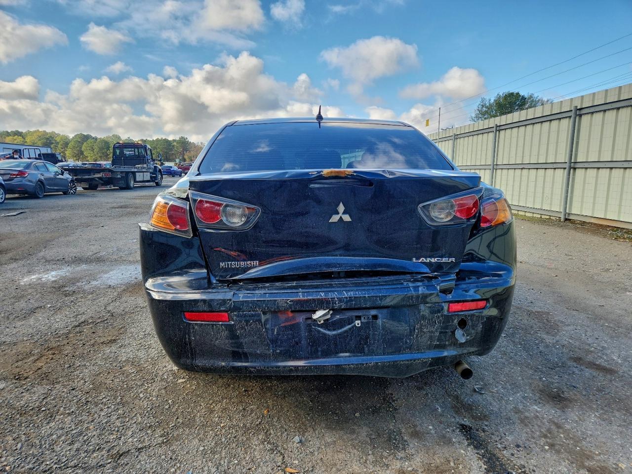 2011 MITSUBISHI LANCER