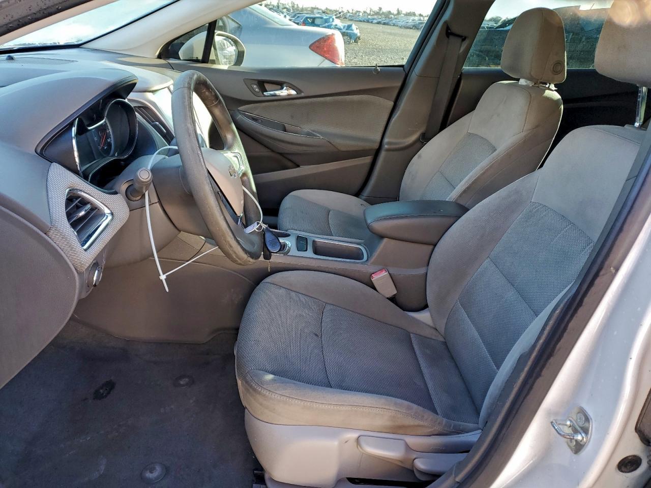 2016 CHEVROLET CRUZE