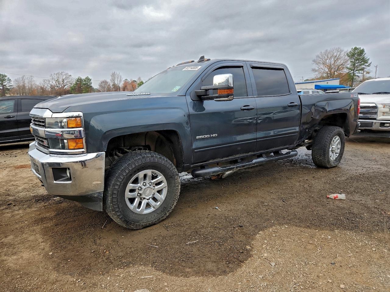 2017 CHEVROLET Silverado 2500