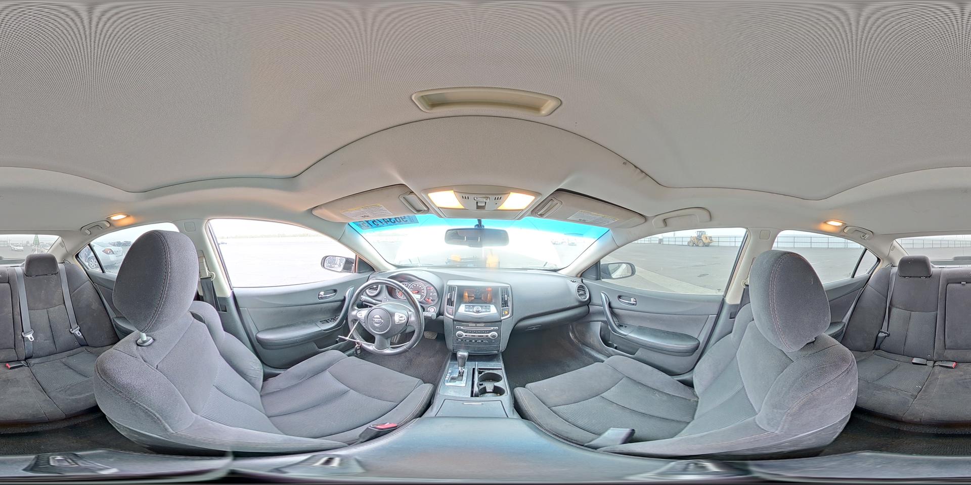 2014 NISSAN Maxima