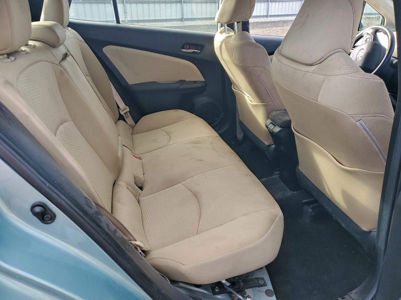 2019 TOYOTA PRIUS