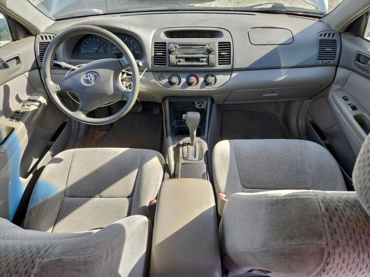 2004 TOYOTA CAMRY