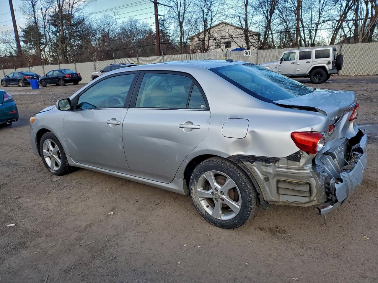 2013 TOYOTA COROLLA