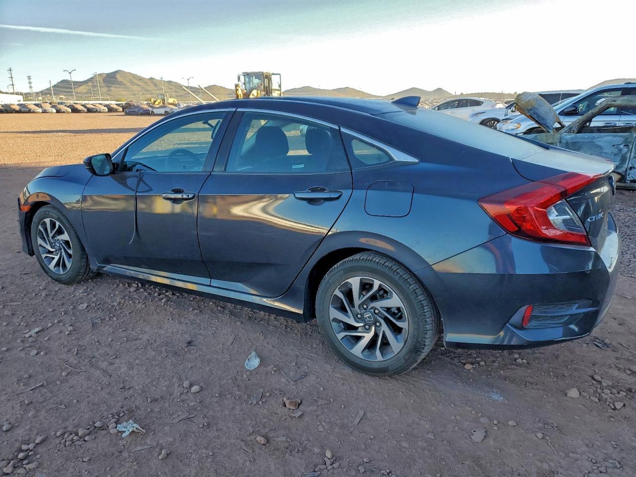 2018 HONDA CIVIC