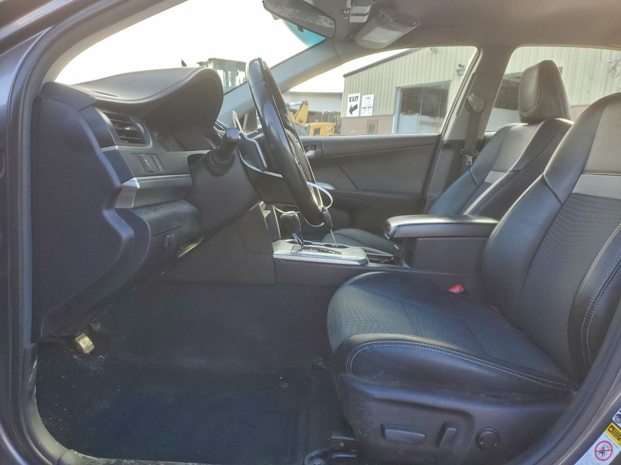 2014 TOYOTA CAMRY