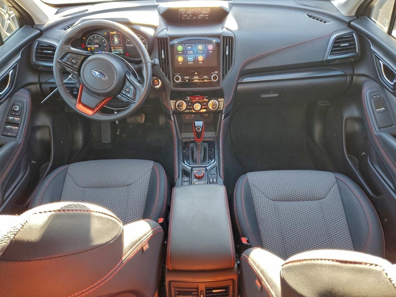 2024 SUBARU FORESTER