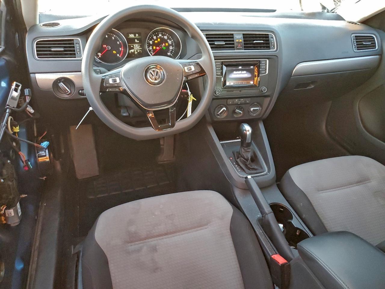 2018 VOLKSWAGEN JETTA