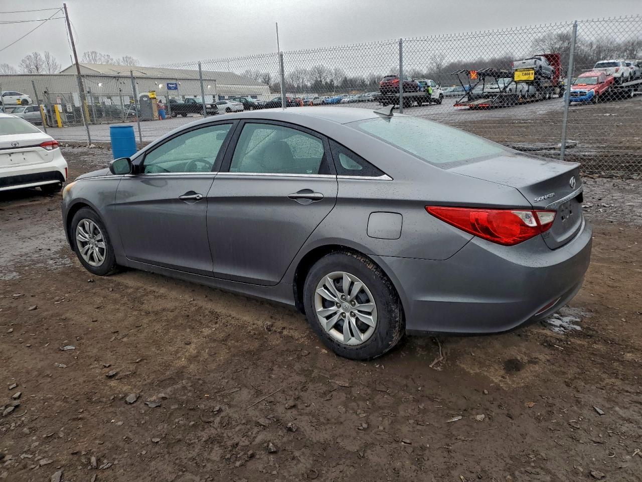 2011 HYUNDAI SONATA