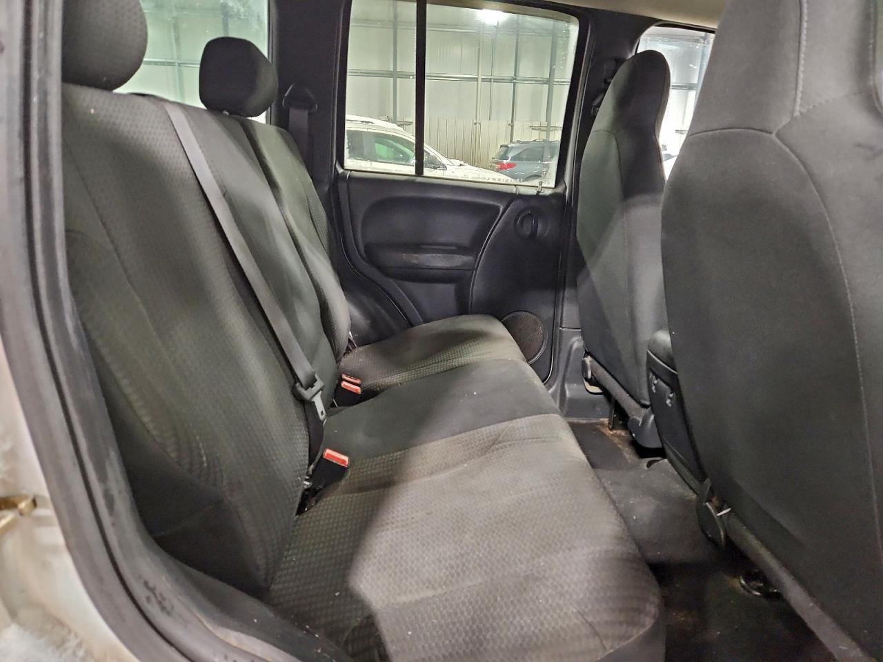 2003 JEEP Liberty