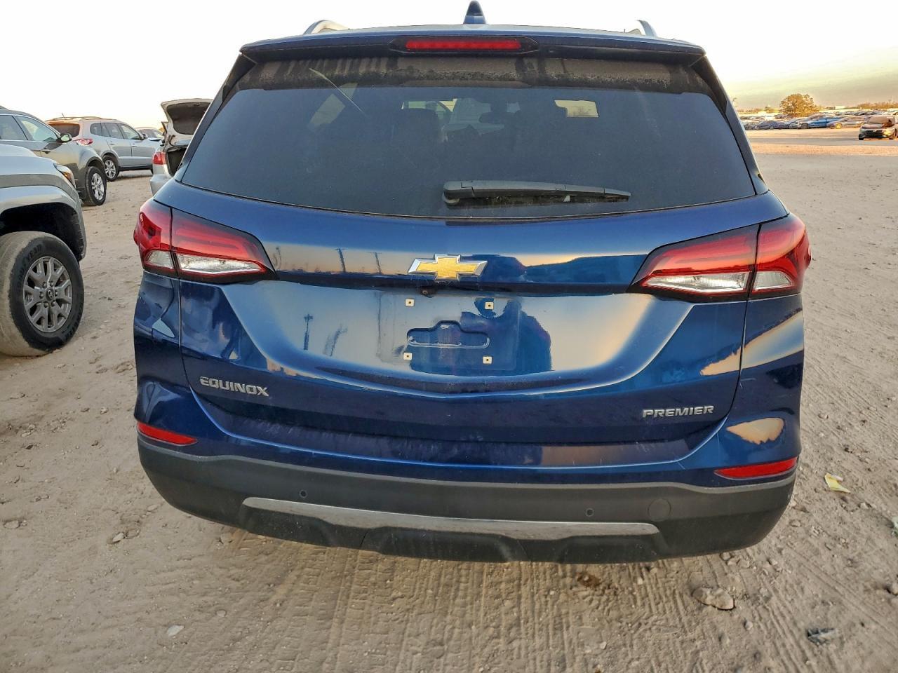 2022 CHEVROLET EQUINOX