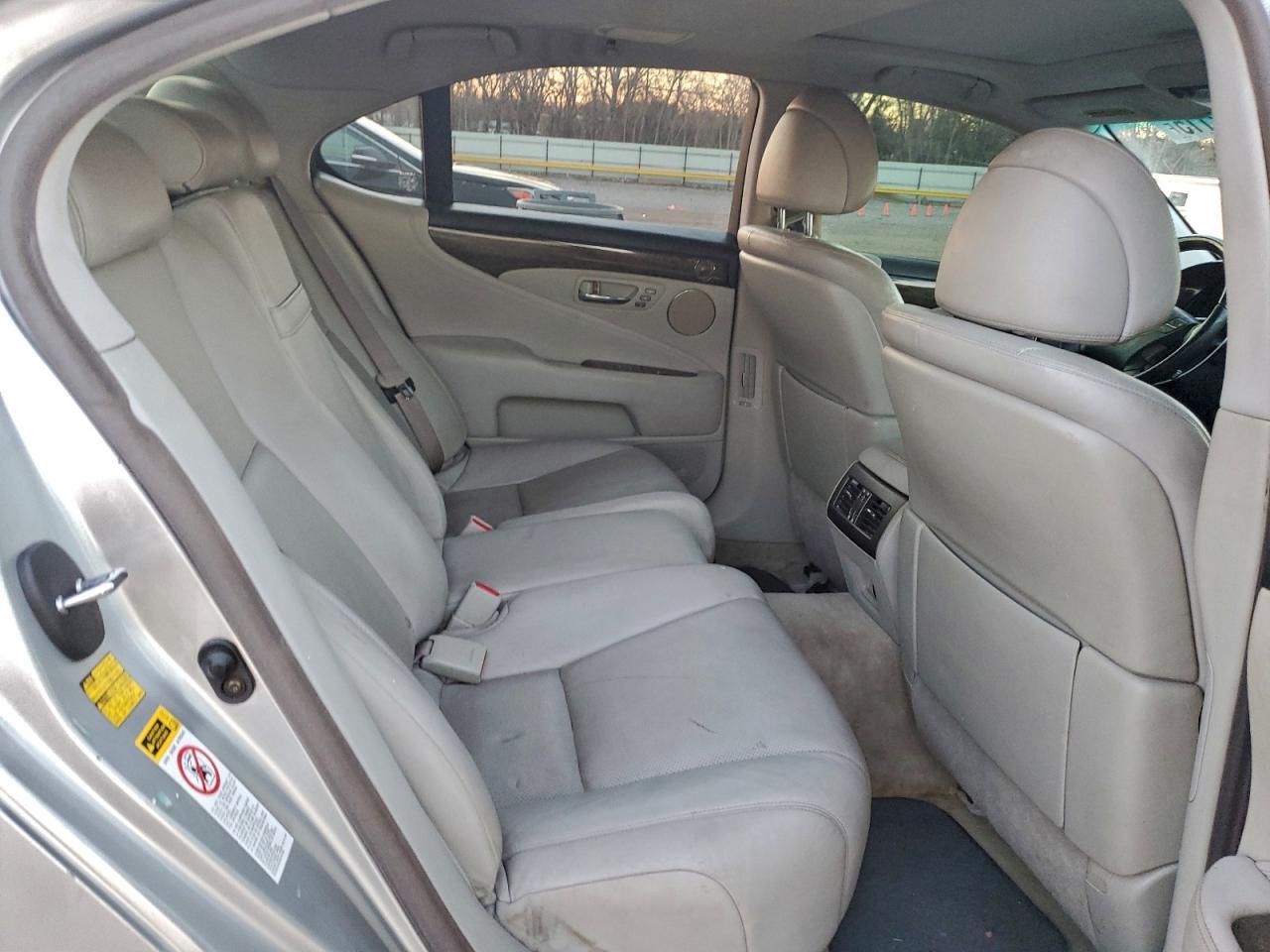 2007 LEXUS LS 460