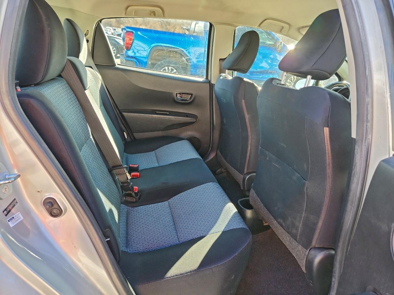 2012 TOYOTA YARIS