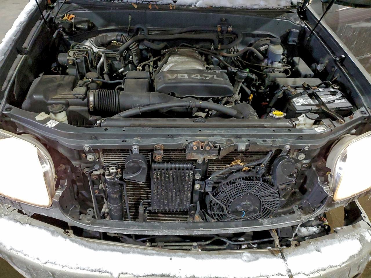 2004 TOYOTA Sequoia