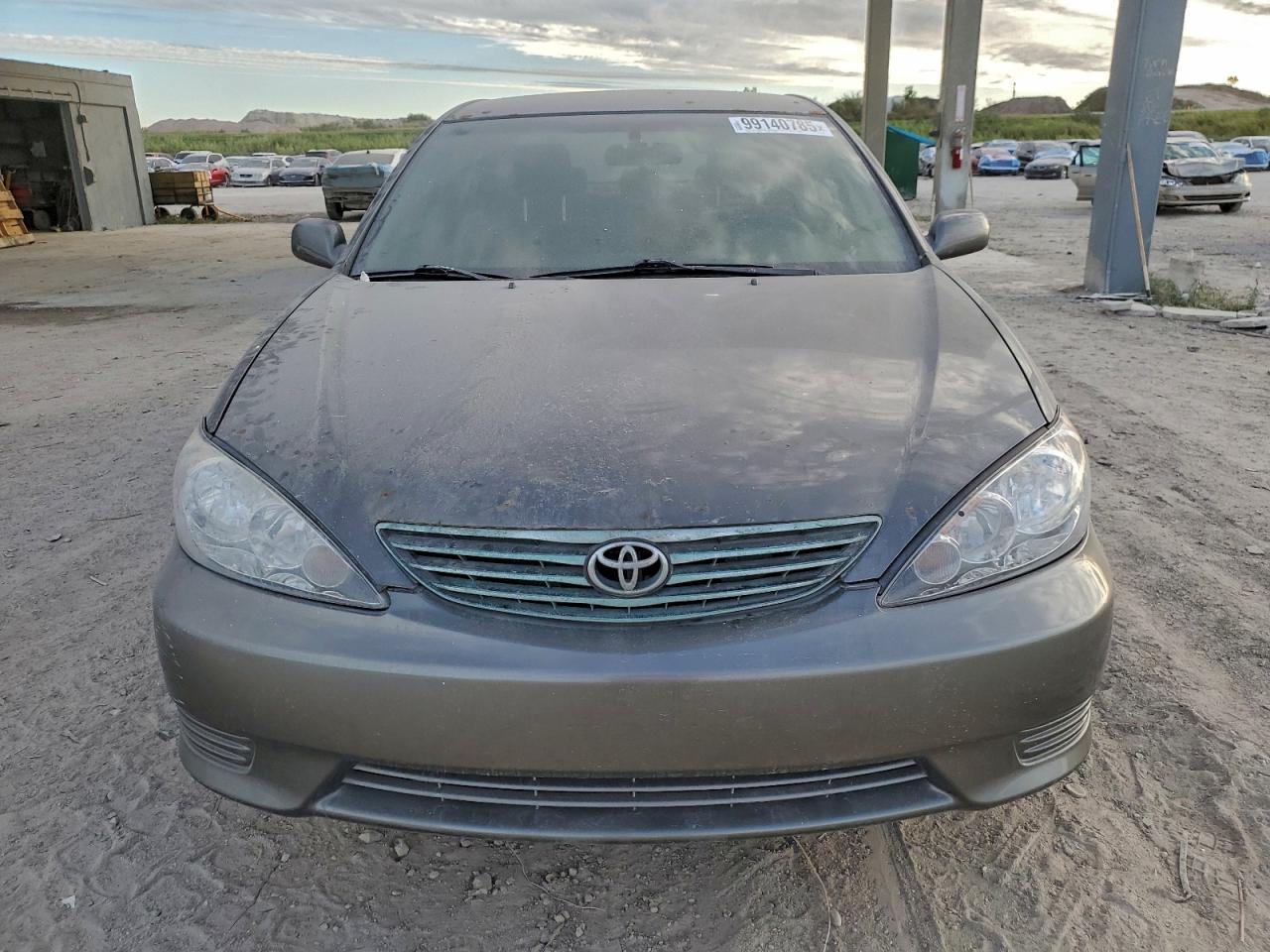 2005 TOYOTA CAMRY