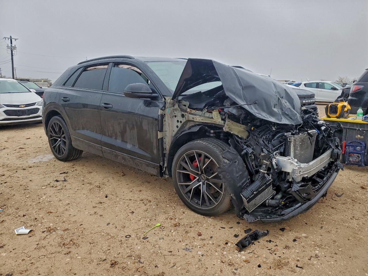 2023 AUDI Q8