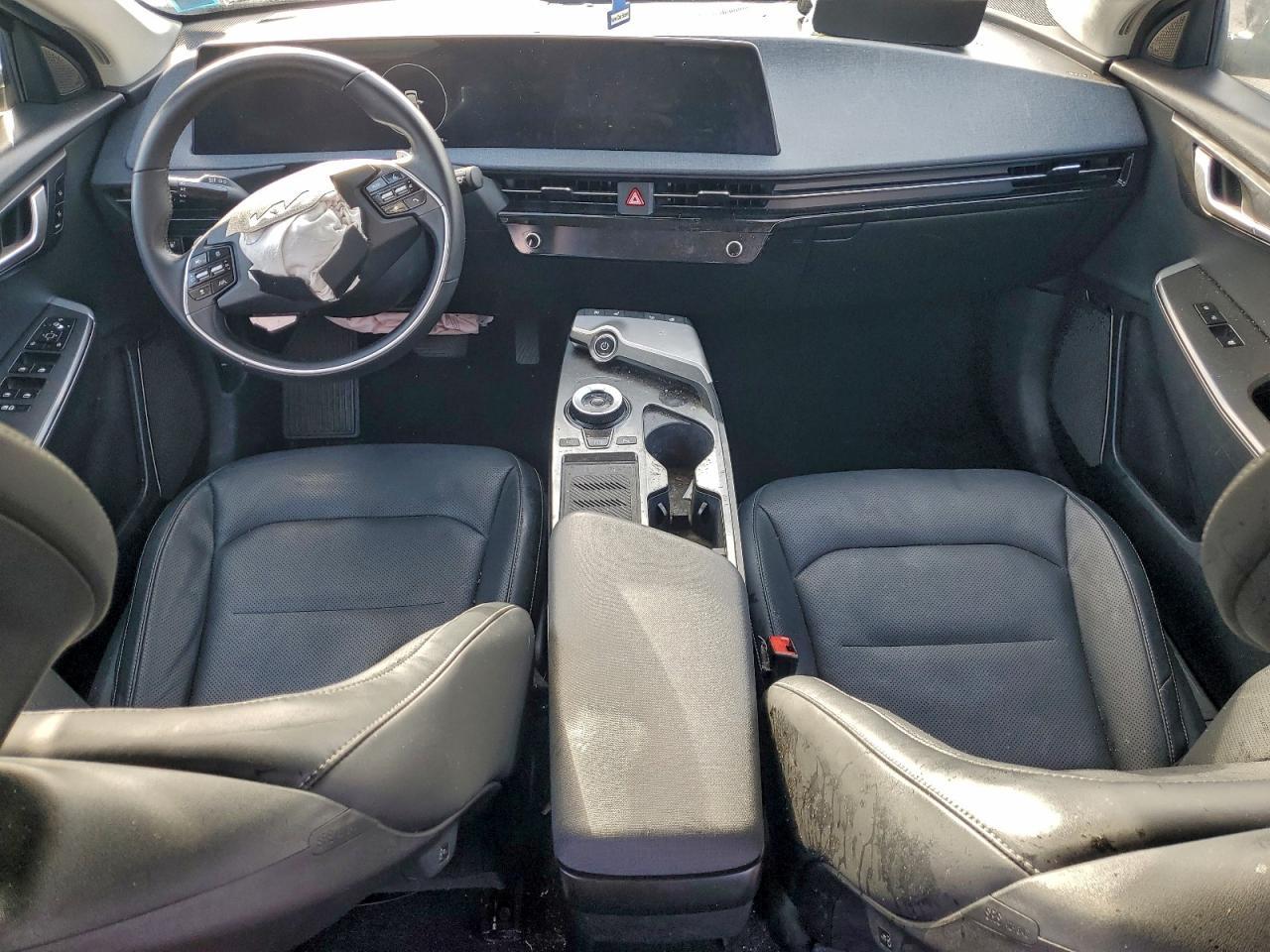 2023 KIA EV6