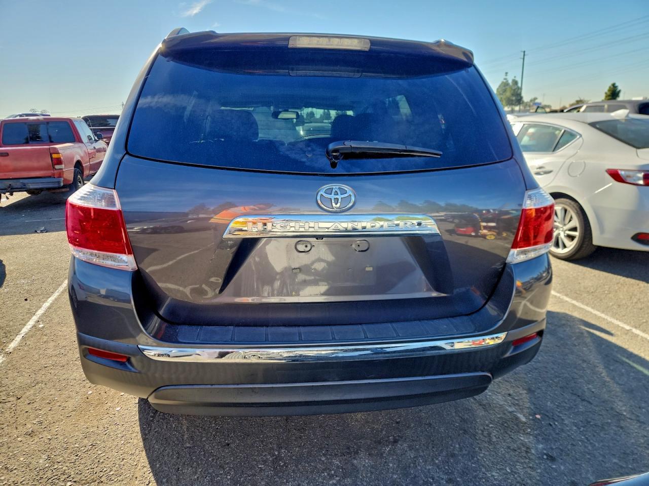 2013 TOYOTA HIGHLANDER