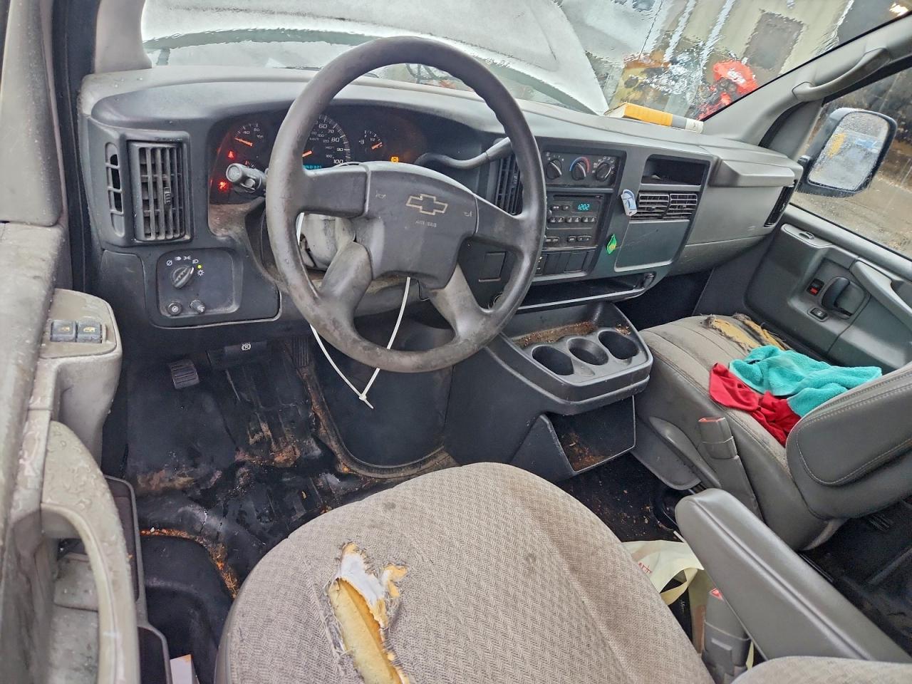 2006 CHEVROLET Express 3500
