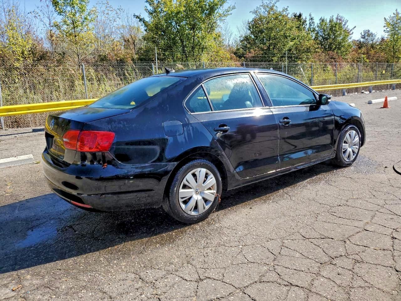 2014 VOLKSWAGEN JETTA