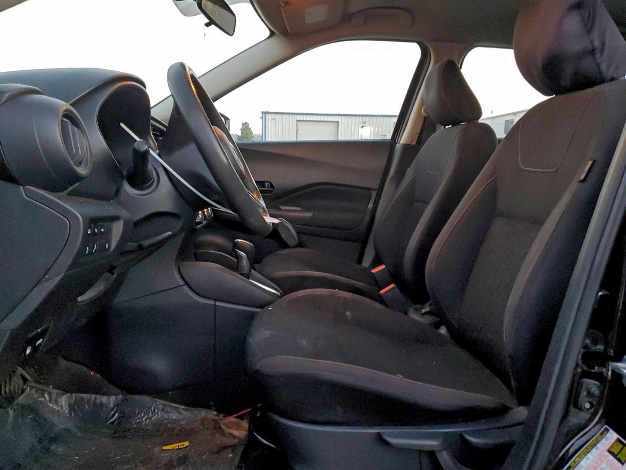 2021 NISSAN KICKS