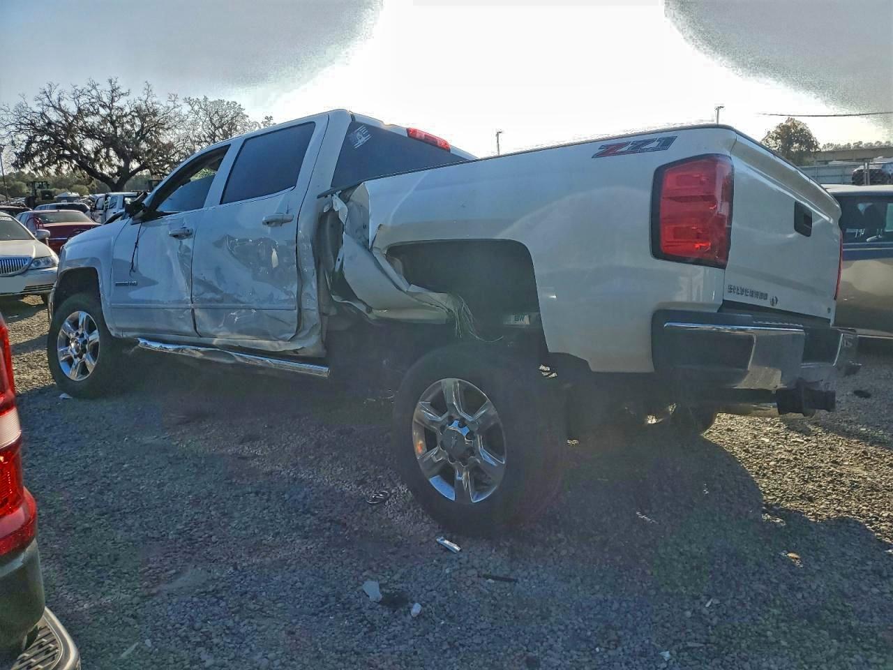 2017 CHEVROLET Silverado 2500