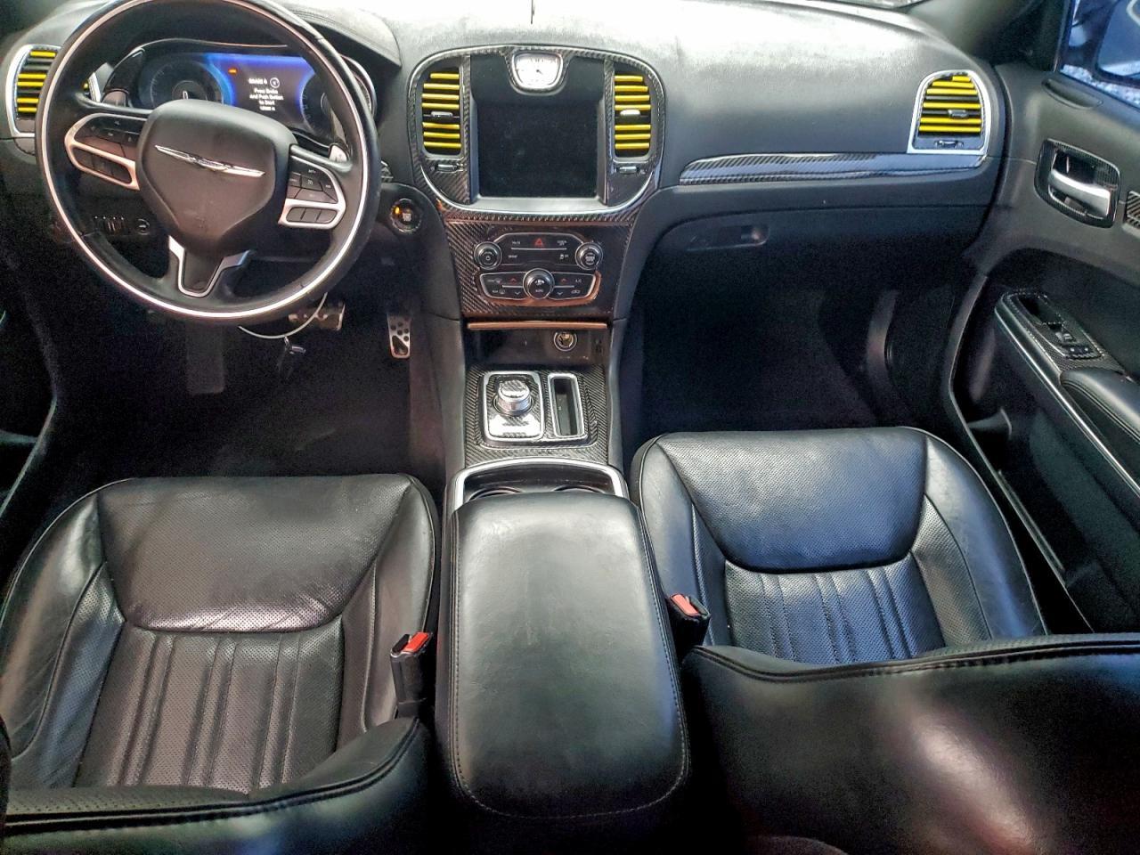 2018 CHRYSLER 300