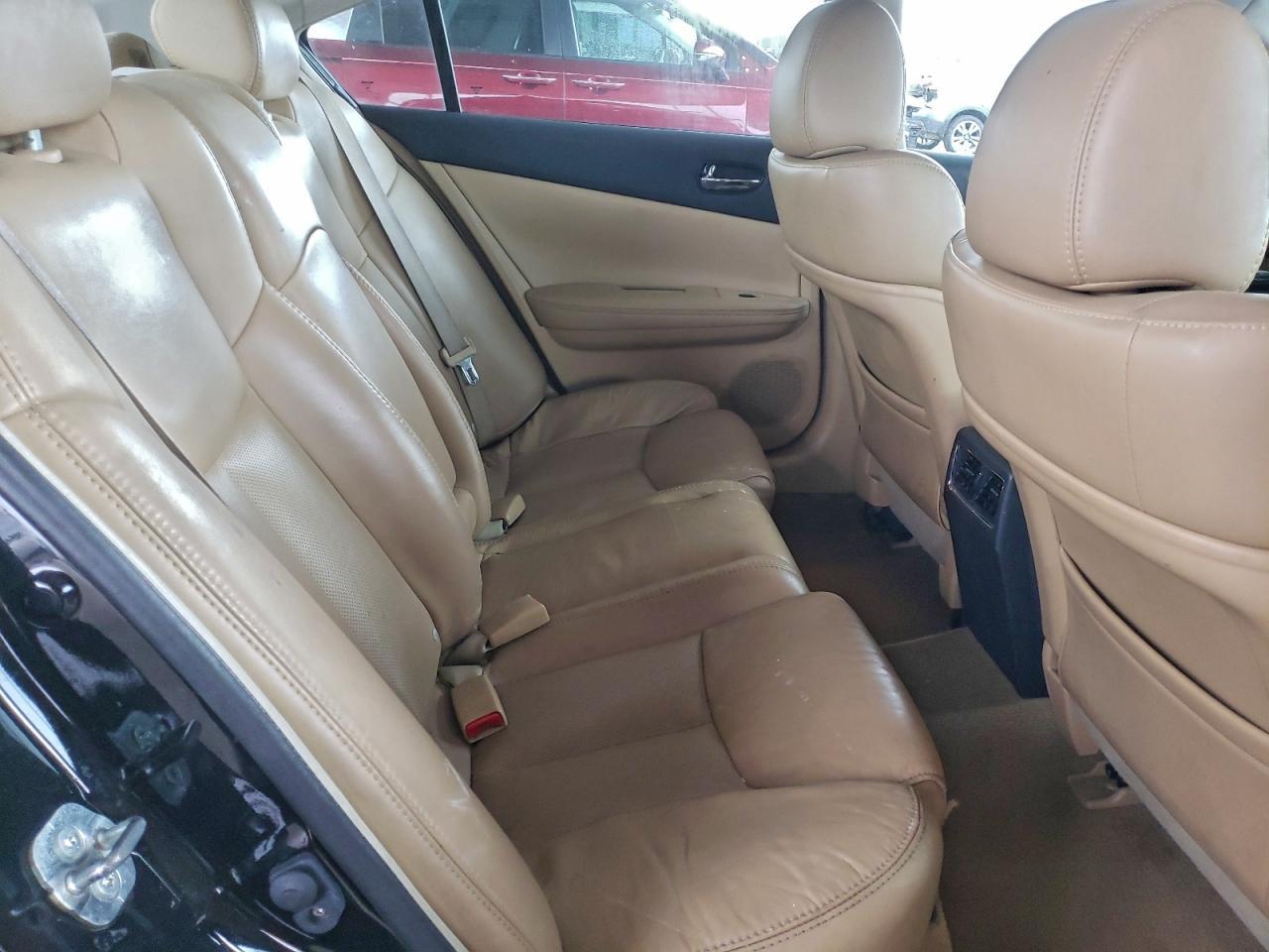 2011 NISSAN Maxima
