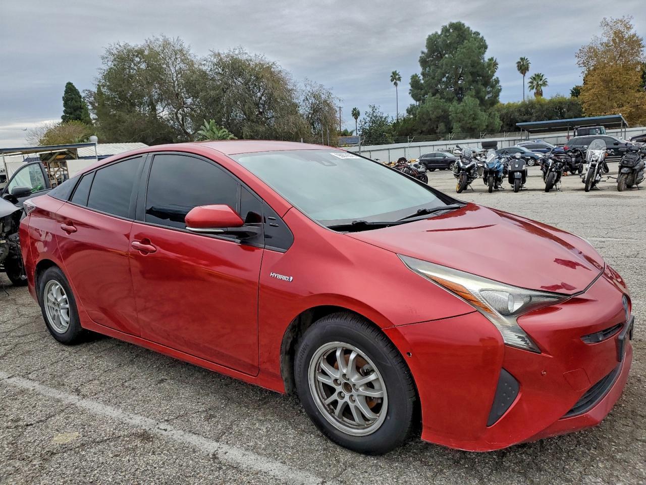 2017 TOYOTA PRIUS