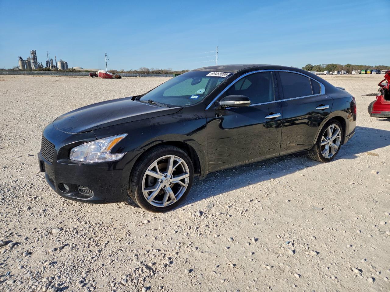 2012 NISSAN Maxima