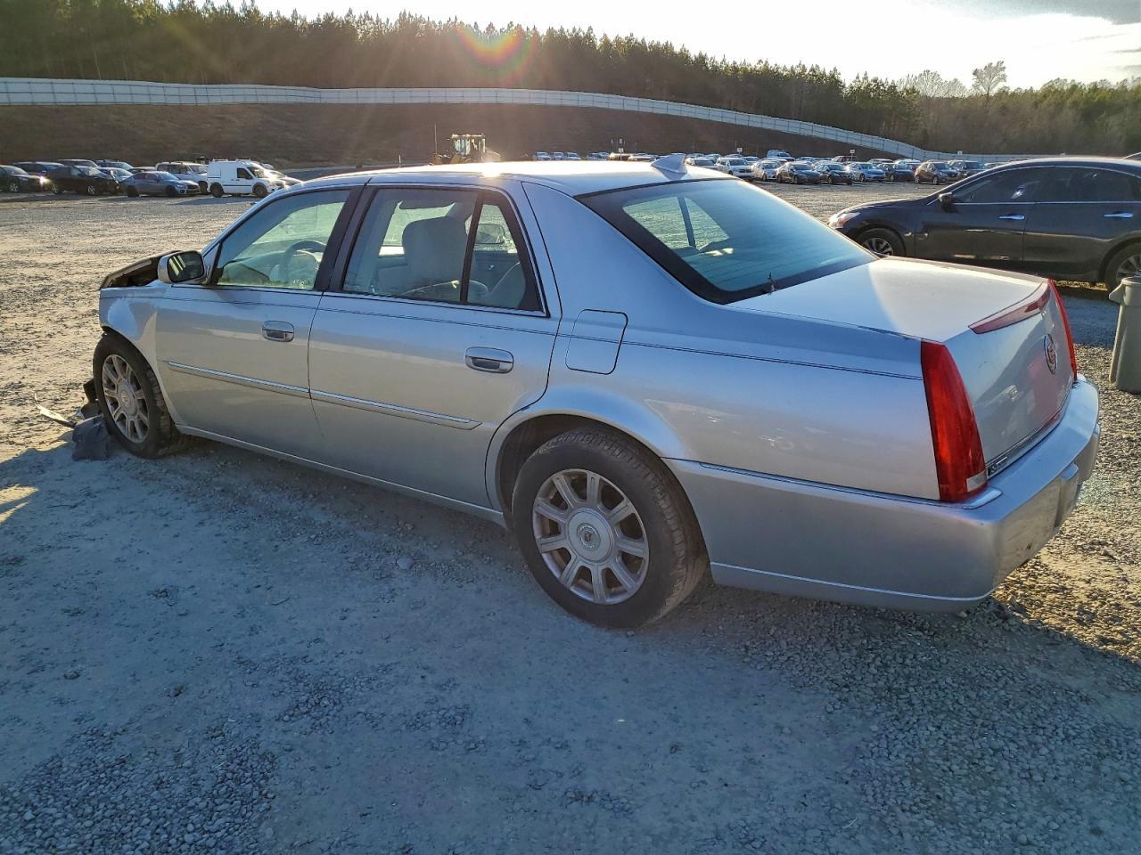 2009 CADILLAC DTS