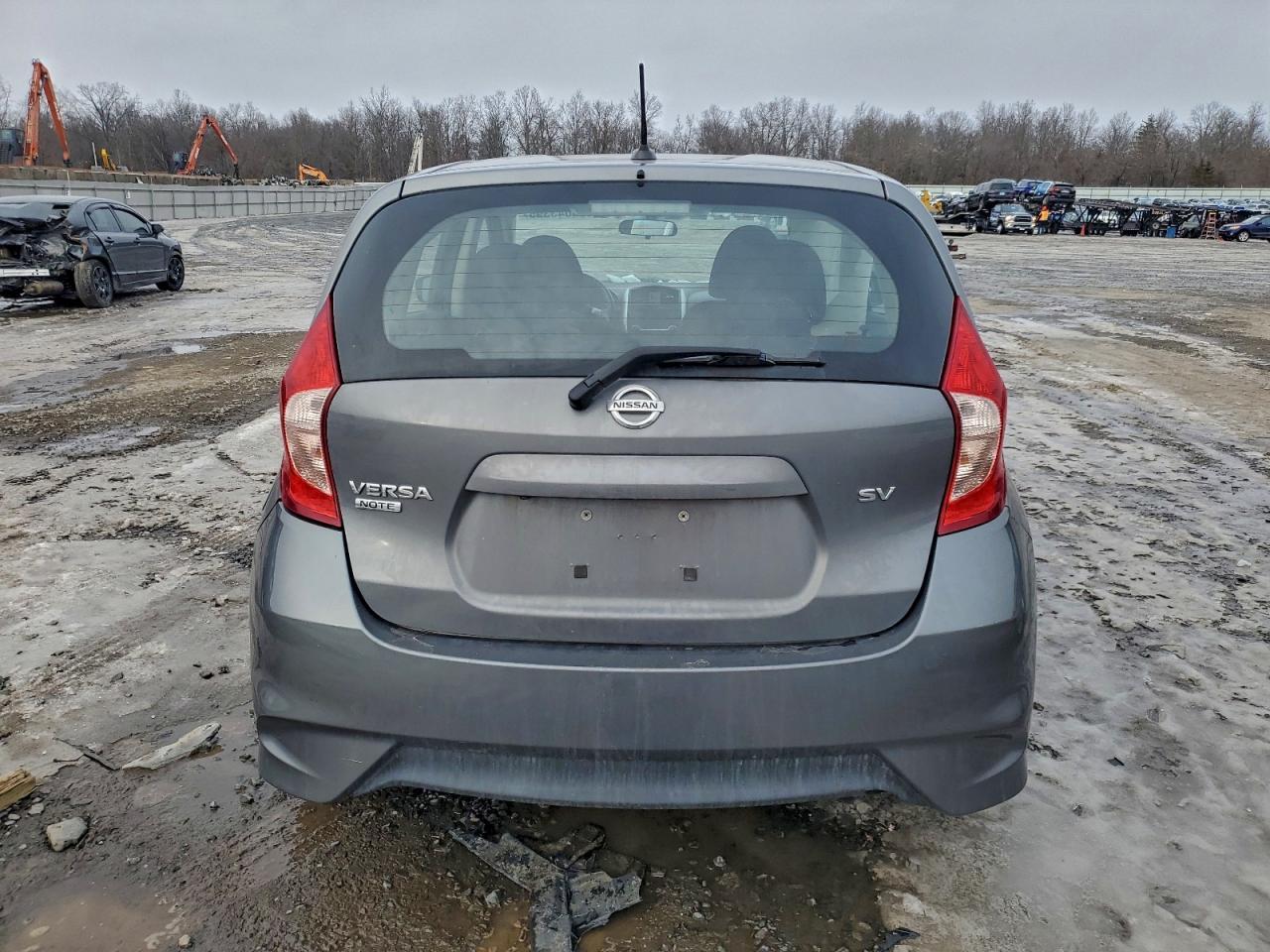 2017 NISSAN Versa Note